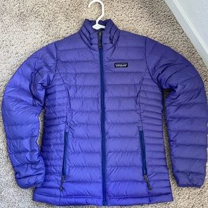 Patagonia womens down jacket XS